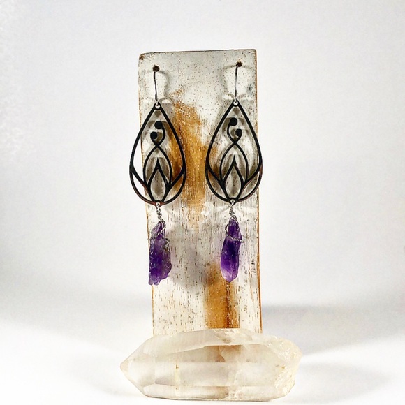 Amethyst Magic Lotus Earrings - Picture 3 of 9